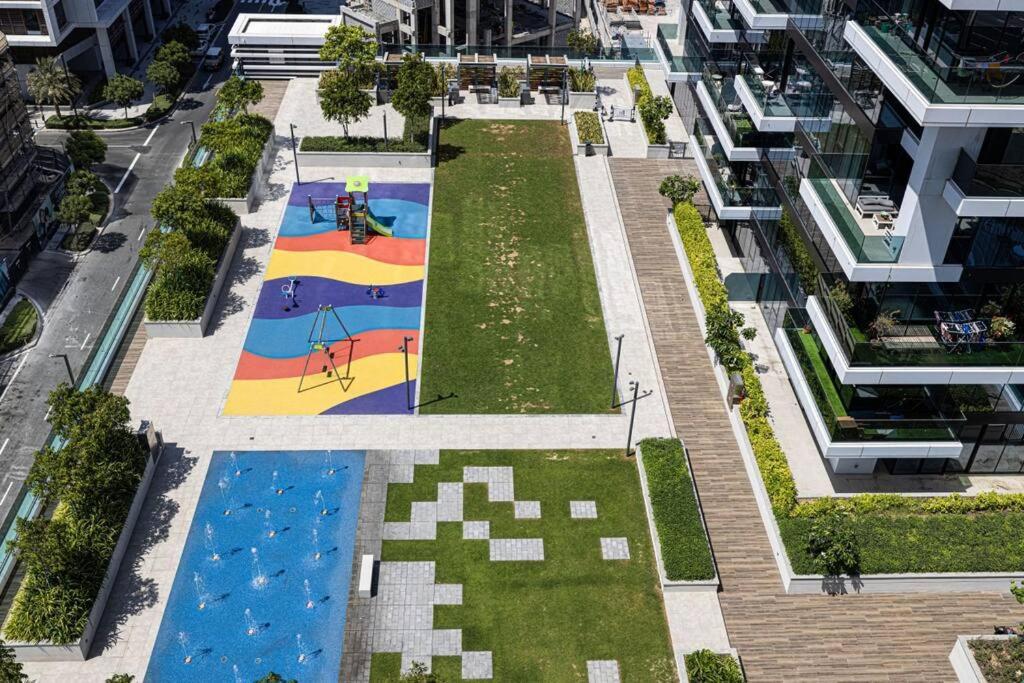 Chic 2 Bed Near Trade Centre With 5 Star Amenities Apartment Dubai Exterior photo
