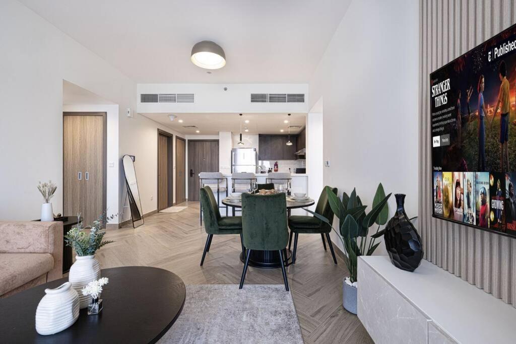 Chic 2 Bed Near Trade Centre With 5 Star Amenities Apartment Dubai Exterior photo