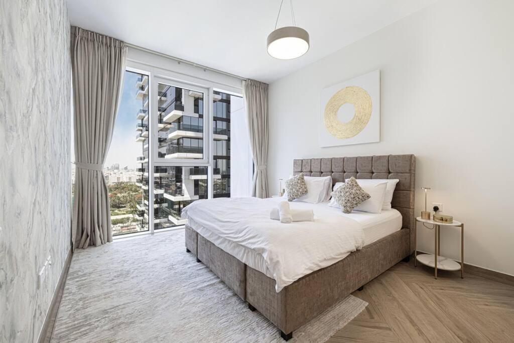 Chic 2 Bed Near Trade Centre With 5 Star Amenities Apartment Dubai Exterior photo