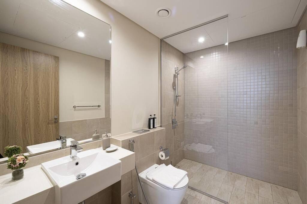 Chic 2 Bed Near Trade Centre With 5 Star Amenities Apartment Dubai Exterior photo