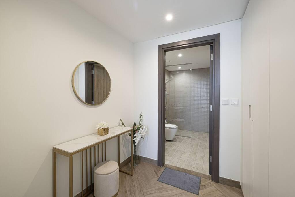 Chic 2 Bed Near Trade Centre With 5 Star Amenities Apartment Dubai Exterior photo