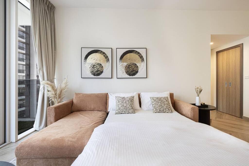 Chic 2 Bed Near Trade Centre With 5 Star Amenities Apartment Dubai Exterior photo